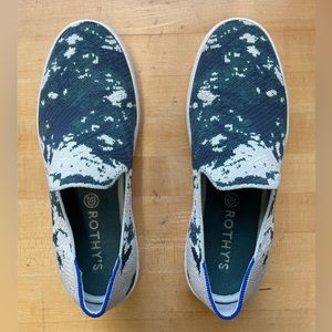 Size 9 slip on Rothy’s